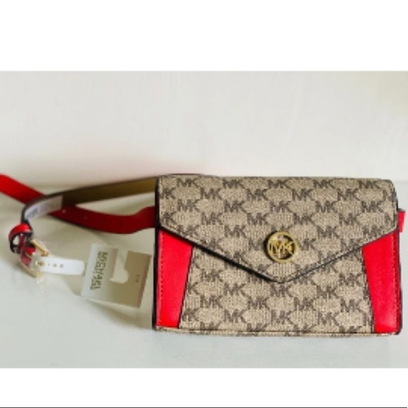 Michael Kors Handbags - Micheal Kors belt bag